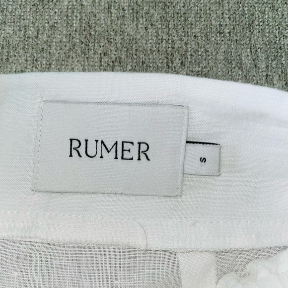 RUMER the Label LouLou High Waisted 100% Linen White Shorts Pockets Size 4 - Picture 11 of 13